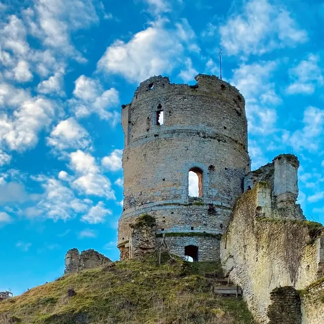Châteauneuf sur Epte donjon