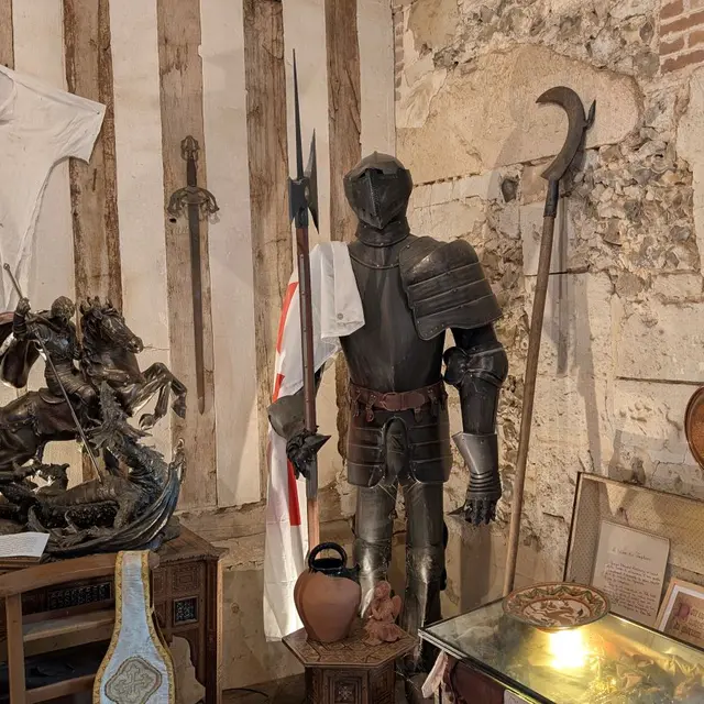 Salle des Templiers Galerie des Curiosités Larraincy