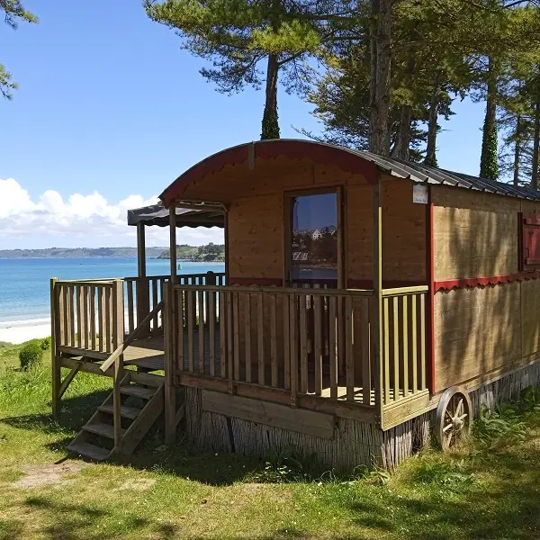 Camping Municipal du Fond de la Baie (Locquirec) | Office de Tourisme de la  Cte de Granit Rose