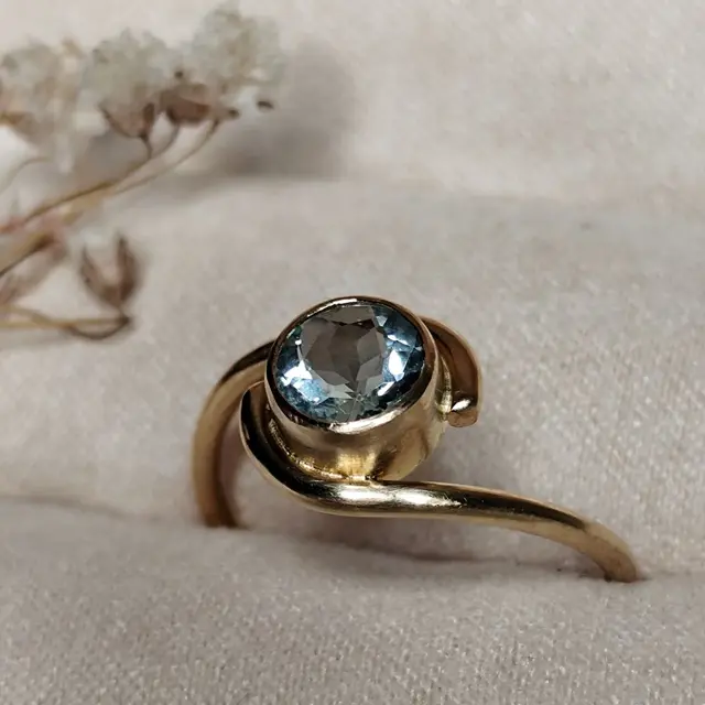 Atelier Bleu Printemps - Guilvinec - Pays bigouden