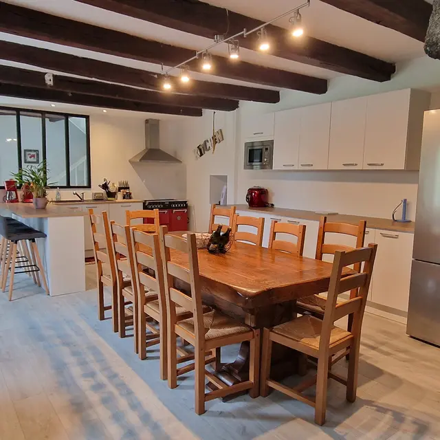 Cuisine - Vue sur l'Etang