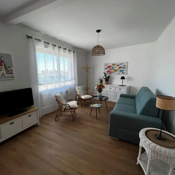 Location HENAFF-JEZEQUELLOU - Guilvinec - Pays Bigouden - Bigoudenjoy 1