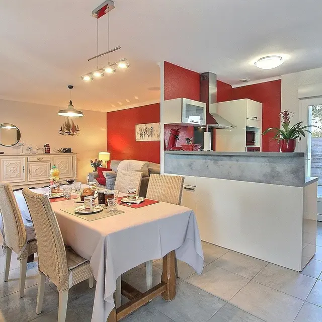 377463-10_22G120361_fba214afdeedce51212fa319a48be7a2