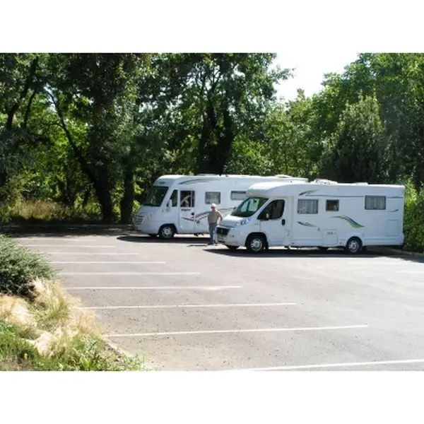 u070811_20110817190112_902_vig_400_400