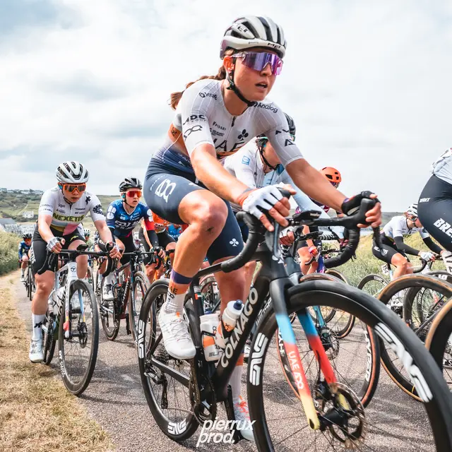 Compétition de cyclisme féminin Tout Commençe en Finistère Ladies Classic