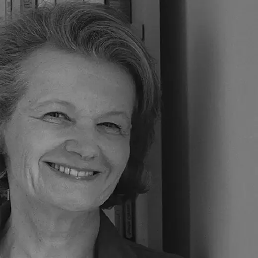 Ariane_Bonzon-credit-Josephine-Douek-885x520