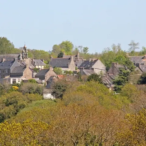 Bourg de Trégrom - Gilbert Cloatre - Déclic'Armor