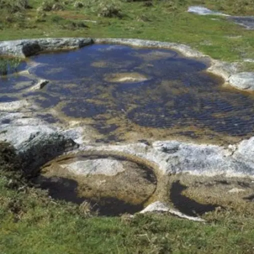 Carrière de socle de croix de Saint-Trémeur