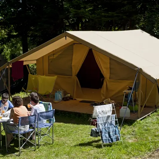 Camping Huttopia Douarnenez (Douarnenez) | Office de tourisme de Douarnenez
