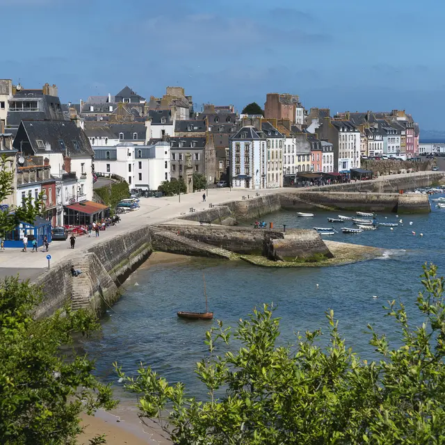 Elise FOURNIER - Le port du Rosmeur - BD (3)