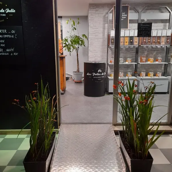 Épicerie fine - Les Folies de Julie - Pont-l'Abbé - Pays Bigouden - 1