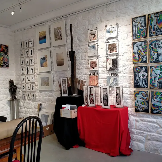 Galerie rouge - expositions - pont-l'Abbé - Pays Bigouden - 5