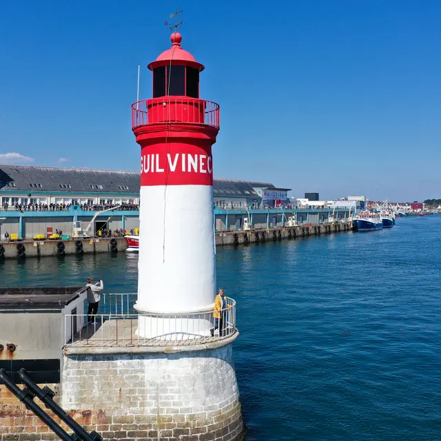 Guilvinec - port - pêche - phare - drone