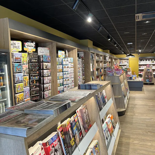 Le hall de la presse (Pont-l'Abbé) | Destination Pays bigouden, Bretagne