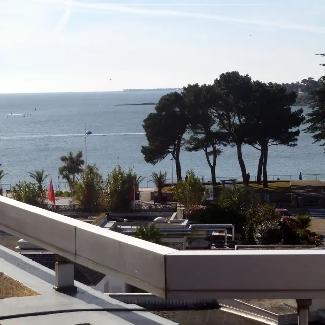J-Rabier-Balcon