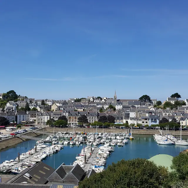 Location-de-vacances-au-bord-des-quais-Douarnenez-Tréboul