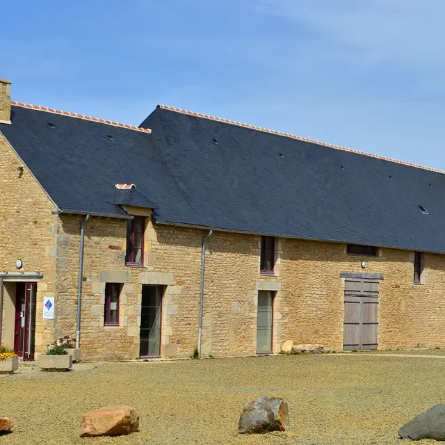 Maison-des-faluns-Trefumel-Dinan-Agglomeration--3-