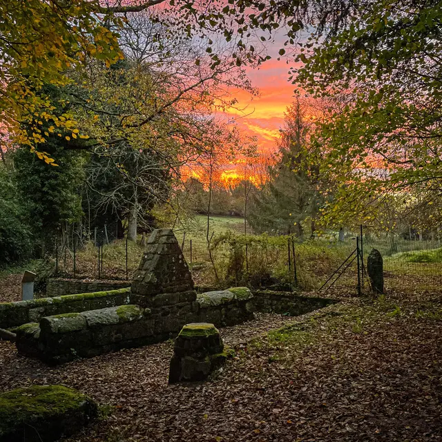 Couché de soleil à la fontaine de Maudez