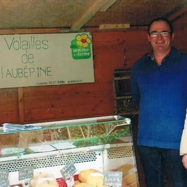 Ferme-de-l-Aubepine--2-