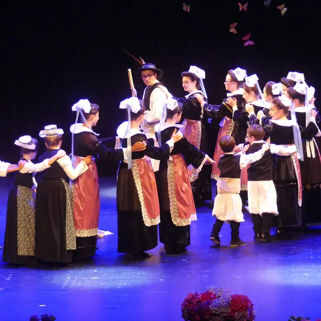 cercle celtique ar pintiged foen (4)