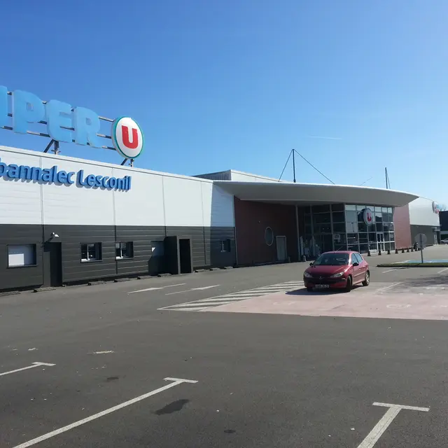 SUPER U - Ploba - extérieur entrée 1