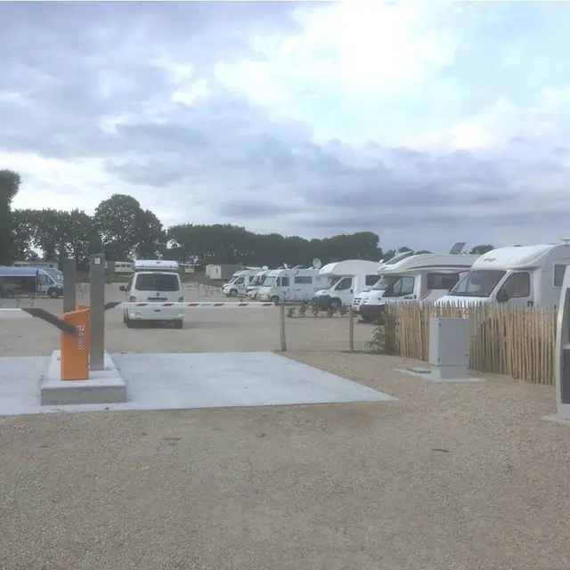 Aire-Camping-Cars-Vannes-Séné-Golfe-du-Morbihan-Bretagne sud