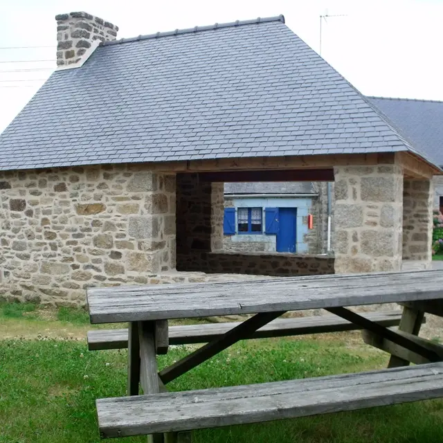 aire PQ-St Mathieu-Plouaret © G. Leroi