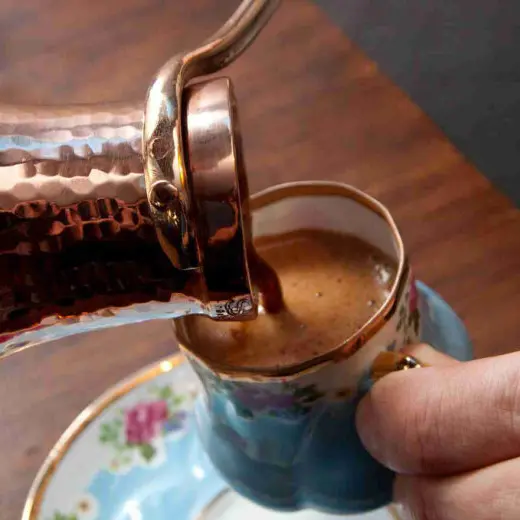 autour-dun-cafe-turc-885x520