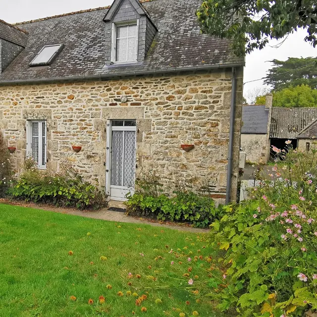 Location Daniel - Ploneour-Lanvern - Pays Bigouden - Bigoudenjoy