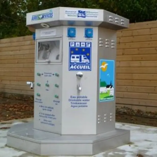 aire de camping-car gourin pays roi morvan morbihan bretagne sud