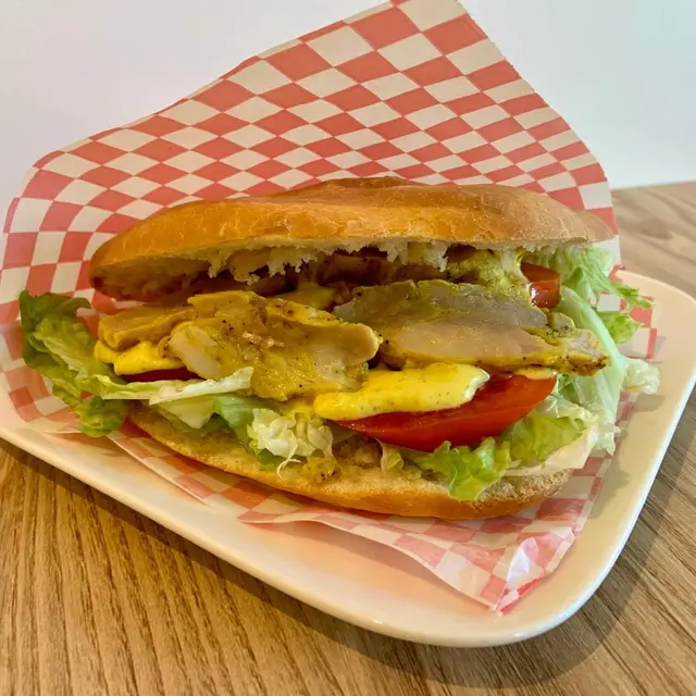 Le Chat perché - Pont-L'Abbé - Pays Bigouden - Bigoudenjoy