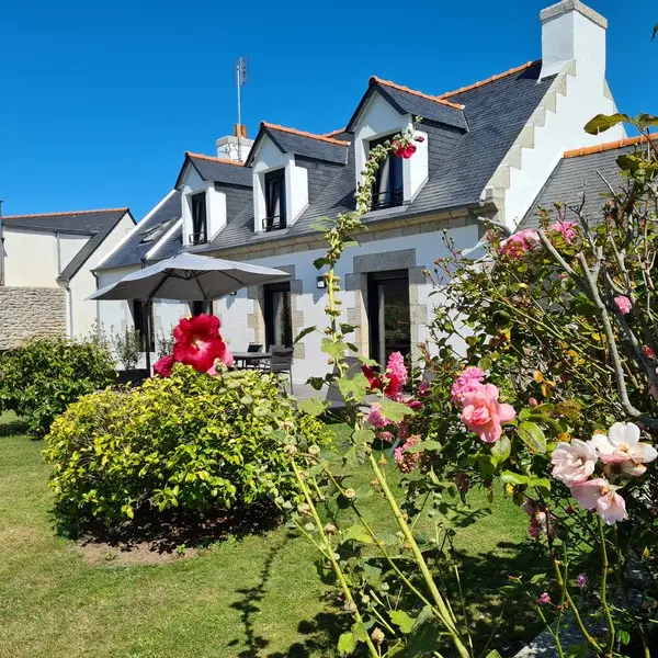 location - DANIEL Françoise - Lesconil - Pays Bigouden - Bigoudenjoy 1