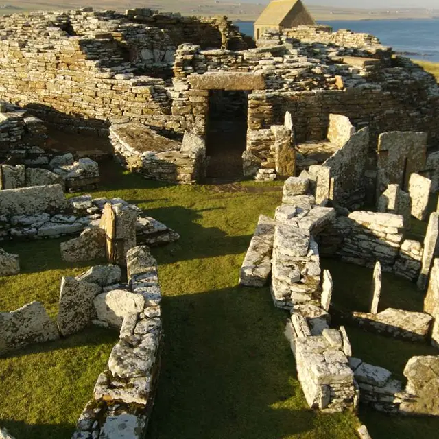 Expo Les brochs, étranges tours de garde du nord de l'Ecosse