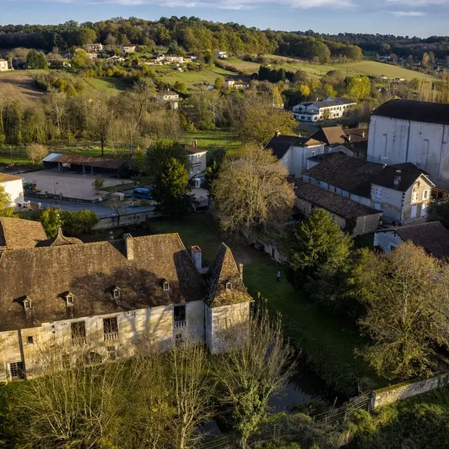 Saint Germain du Salembre - Mangé Christophe