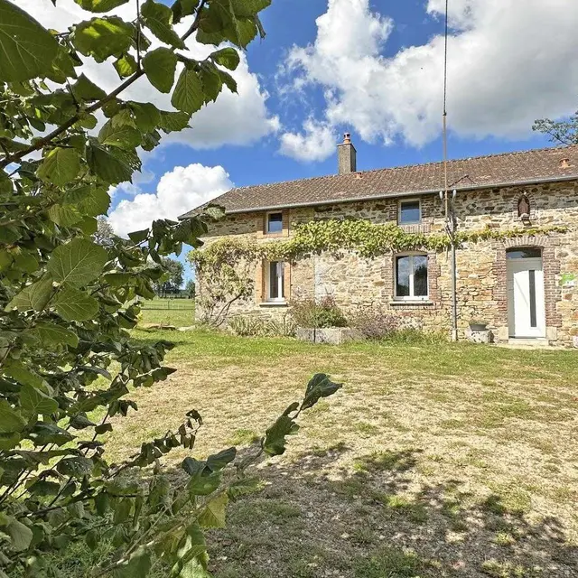 Gîte 'La réserve' à Saint Yrieix la Perche en Haute-Vienne (Nouvelle Aquitaine)_1