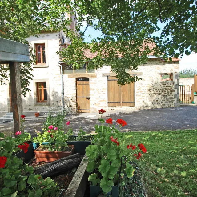 Gite du Monteil à Arnac la Poste en Haute-Vienne (Nouvelle Aquitaine)_1