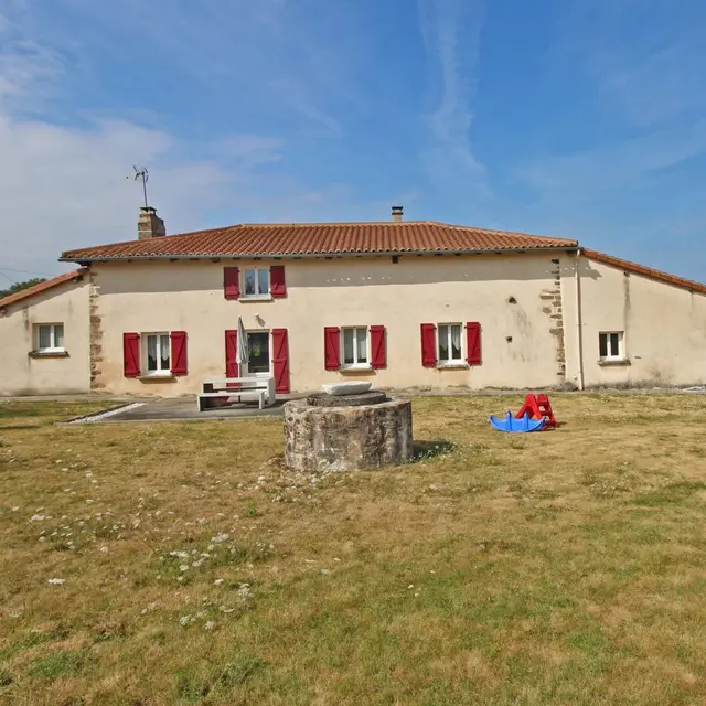 Gite un petit bout de paradis commune de Gajoubert en Haute-Vienne - Nouvelle Aquitaine_1