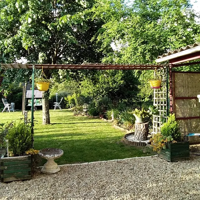 Hirondelles et mesanges, appartement à Fromental en Haute-Vienne (Nouvelle Aquitaine)_1