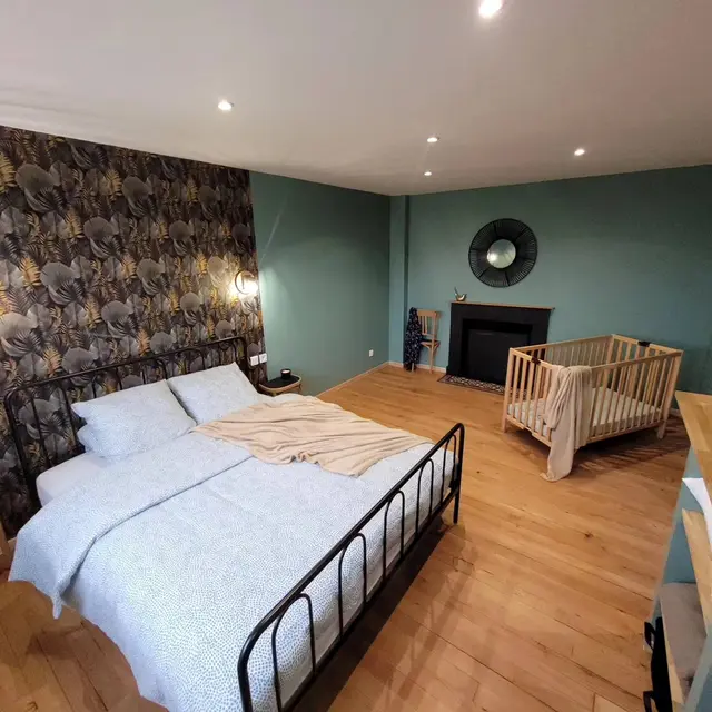 1-Chambre parentale (Située au 1 er niveau) pour brochure