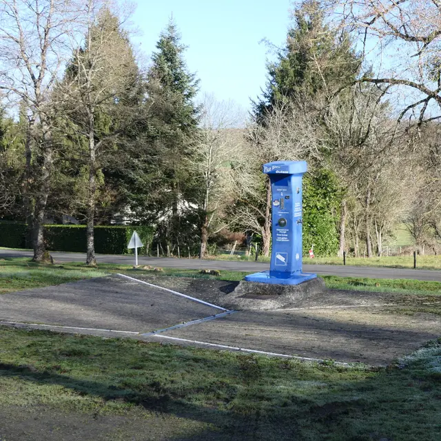 Aire d'accueil camping-car_1