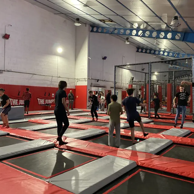 The Jump Trampoline Park_1