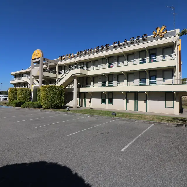 Hôtel Première Classe_1