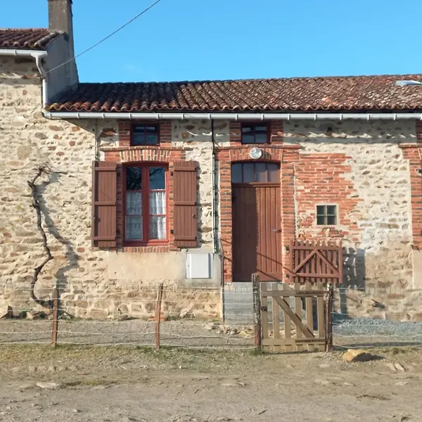 maison de campagne Saint Sornin La Marche