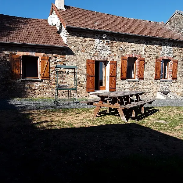 meublé gîte du kiosque marcognac saint-yrieix_1