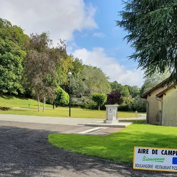 Aire de services camping-car_1