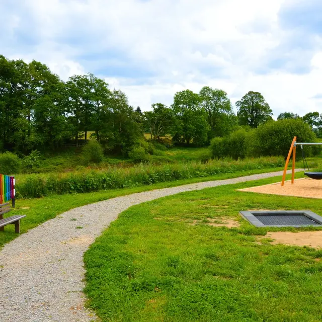 Aire de jeux - Parc du Vallon des Granges - Châlus