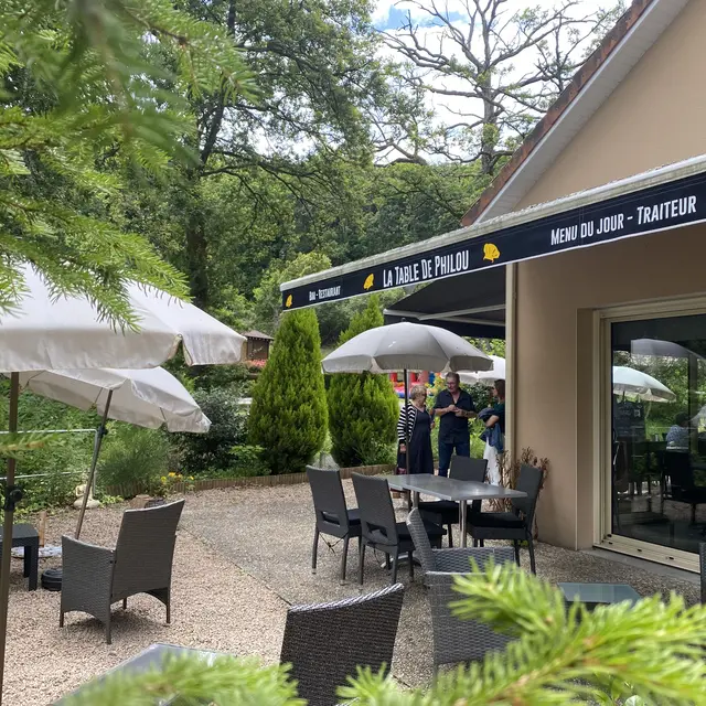 Terrasse - Table de Philou, Rochechouart