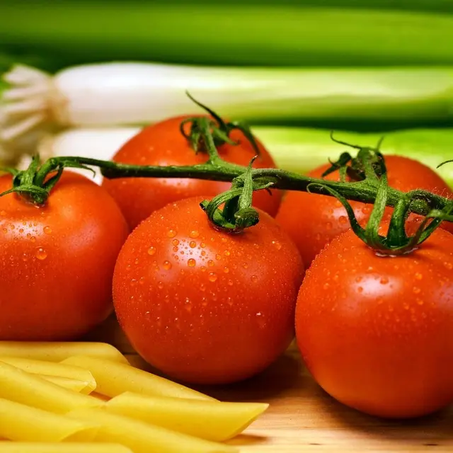 tomatoes-1114066_1280