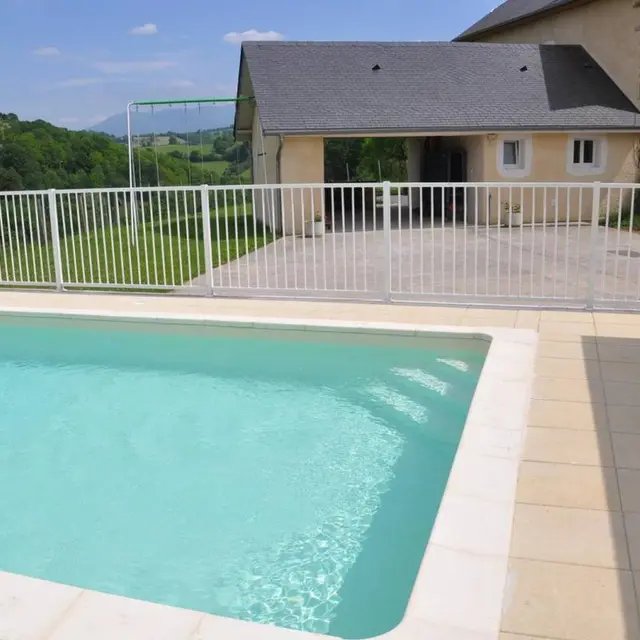 Vignau - Gan - piscine