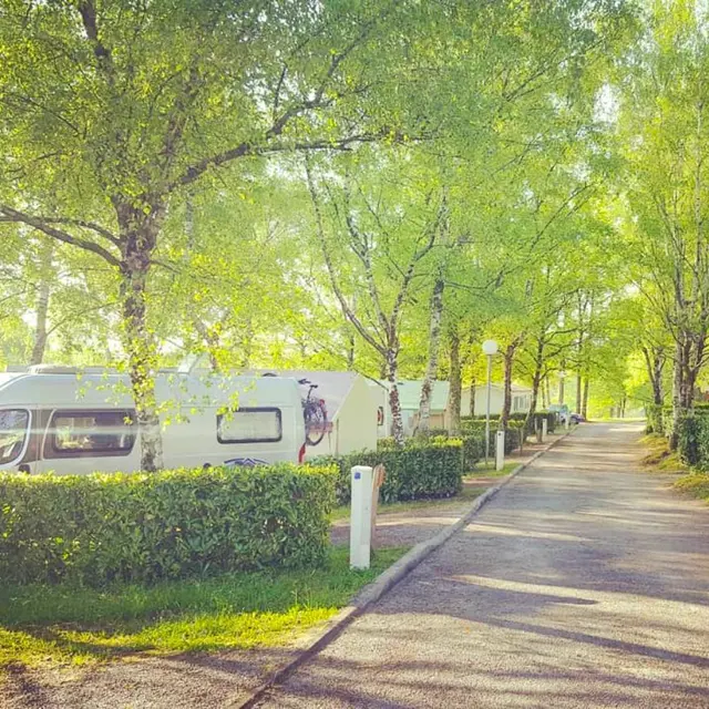 Aire de Camping-cars - Saint-Hilaire-les-Places